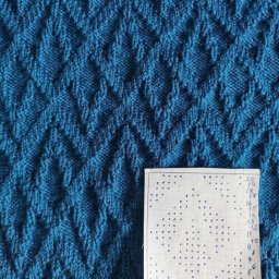 Рельефные узоры спицами