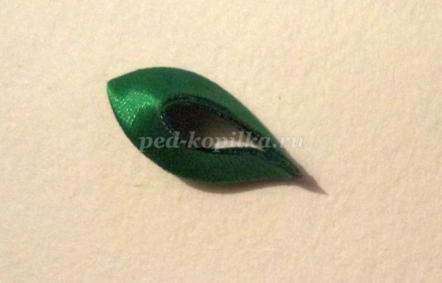 Милый цветок в технике ​канзаши: мастер-класс, часть 2