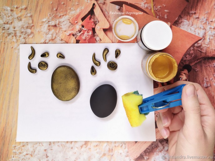 Создаём ключницу "Бычки и дерево изобилия": часть 2