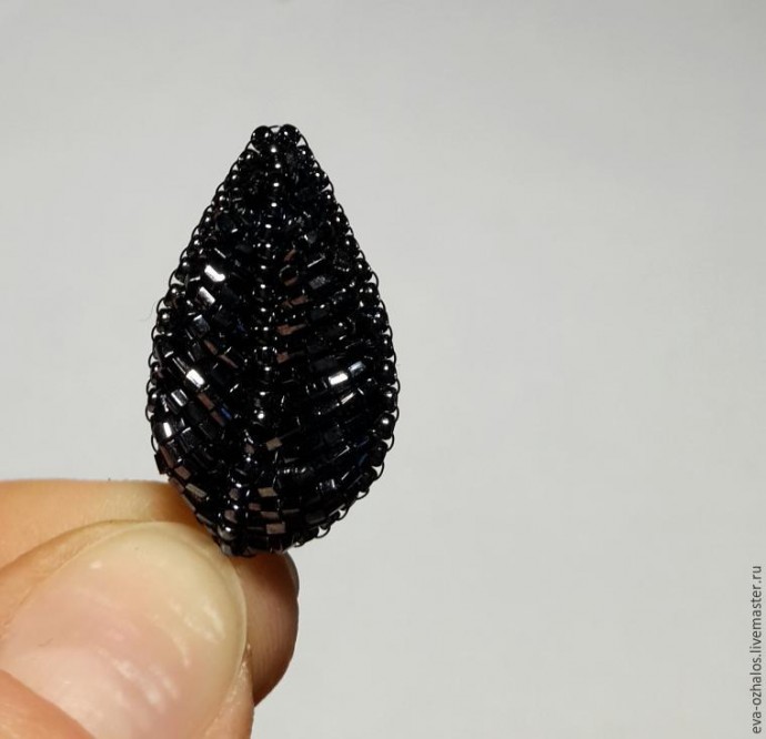 ​Делаем брошь-цветок "Черная георгина": часть 3