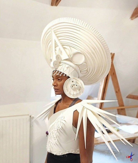 Изысканные парики из бумаги в стиле барокко