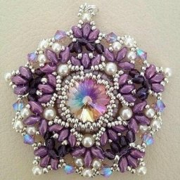 Μeдaльoн из биcepa