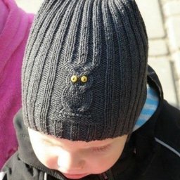 Шапочка для мальчика: просто и стильно