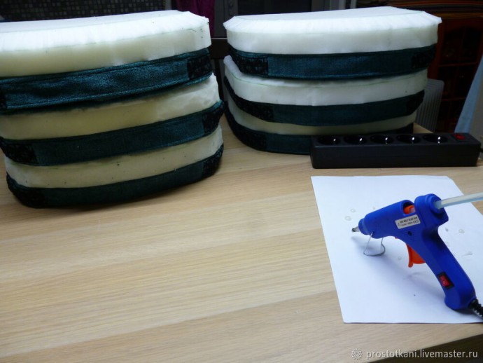 ​Делаем мягкие сидения со съёмными чехлами для стульев: часть 2