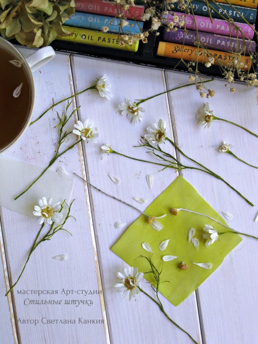 ​Делаем соцветие пижмы и середину ромашки из термоклея: часть 4