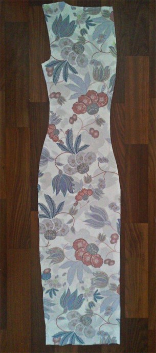 ​Платье с Х-драпировкой по линии талии