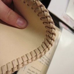 ​Швы по коже