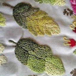 Вышивание листьев