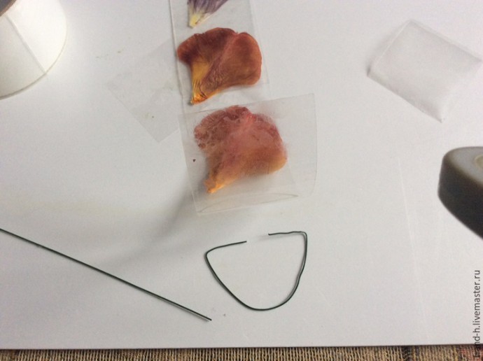 ​Как своими руками сделать "бейджики" для хранения сухих цветов: часть 2