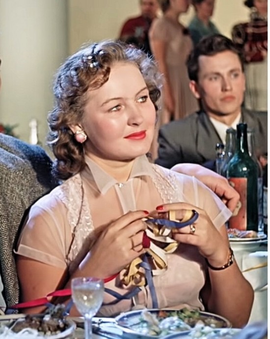 Лаконичные серьги