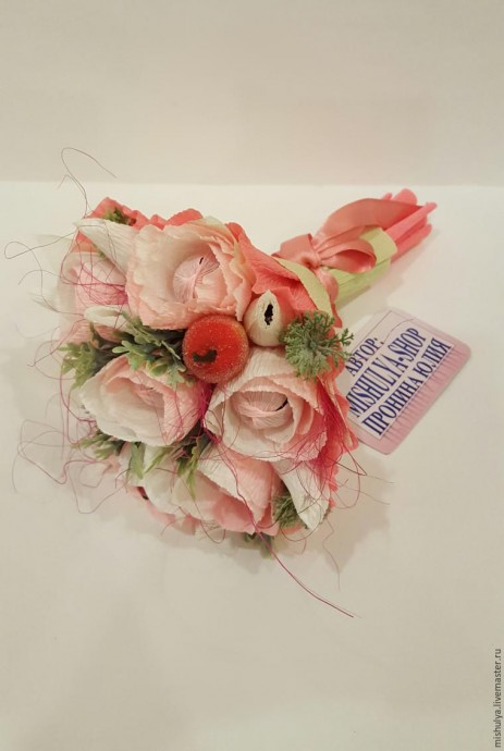 ​Легко и быстро собираем букет с конфетами