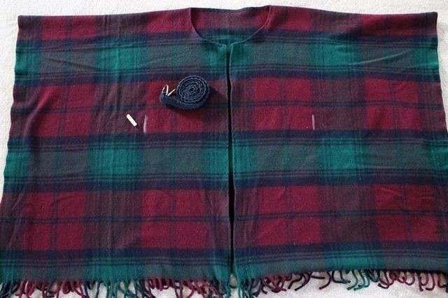 Накидка из пледа