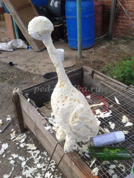 ​Аист из пластиковых бутылок: мастер-класс, часть 1