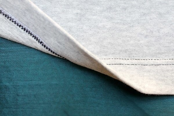 ​Как подшить трикотажное полотно