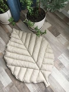 Коврики в виде листьев в скандинавском стиле Коврики в виде листьев в скандинавском стиле