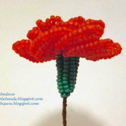 ​Нежная гвоздика из бисера