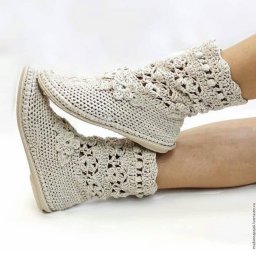 Идеи вязаных сапожек