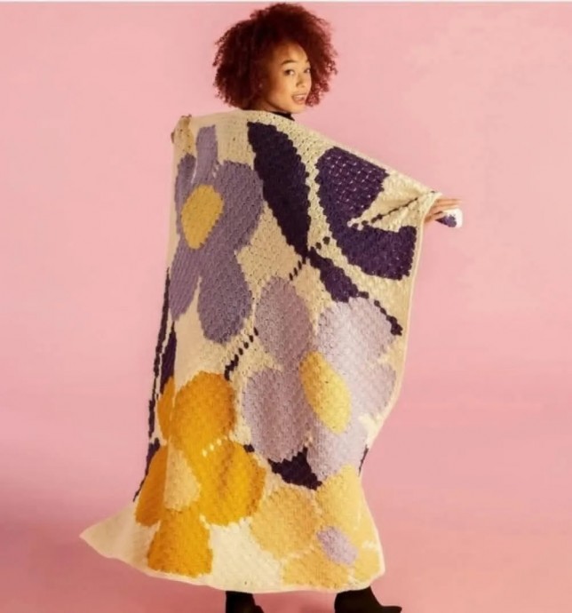 Плед с цветами в технике C2C Плед с цветами в технике C2C