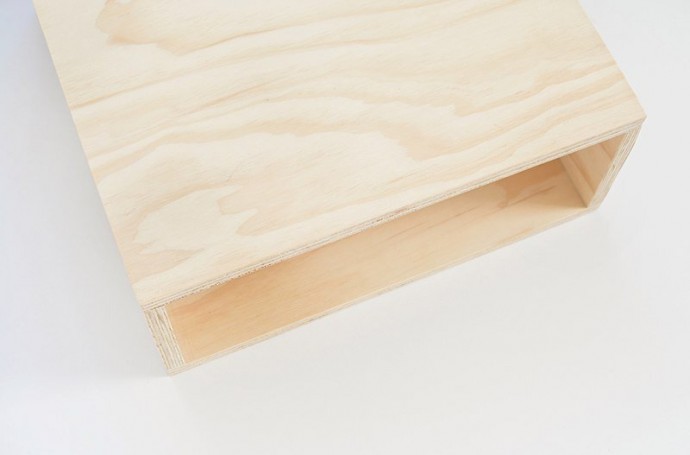 Прикроватный столик своими руками