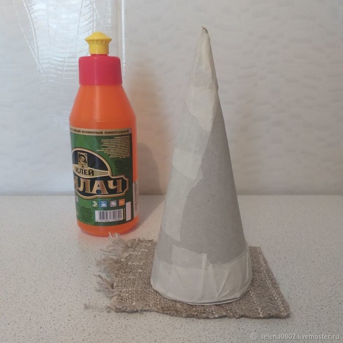 Мастерим ёлку из природных материалов: часть 2