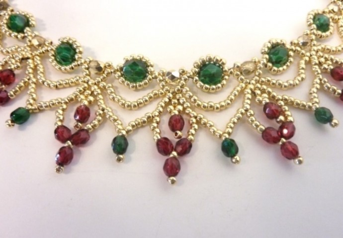 Рождественский комплект из бисера и бусин