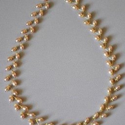 Прелестное украшение с искусственным жемчугом