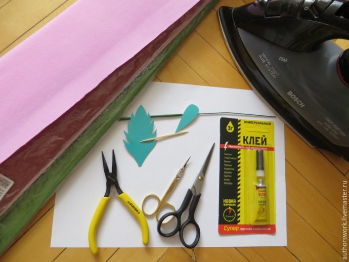 Гербера из фоамирана: часть 1