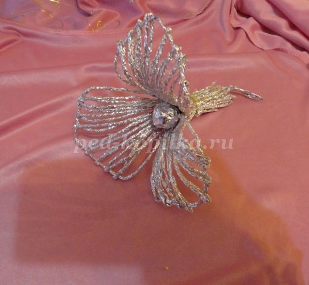 Праздничный подсвечник из фольги: часть 2