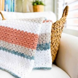 ​Очень простой плед крючком