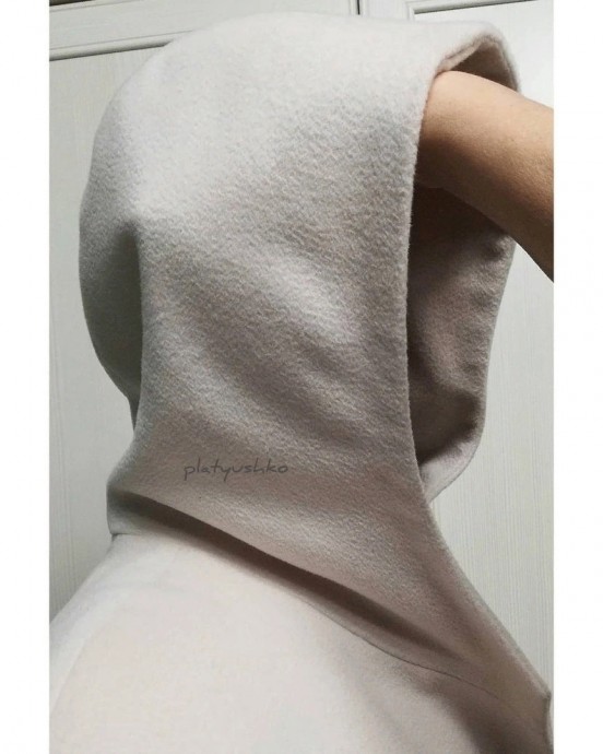 ​Кроим капюшон