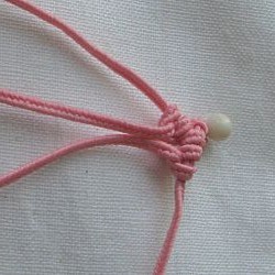 ​10 плетёных цепочек с бисером в технике макраме: часть 2