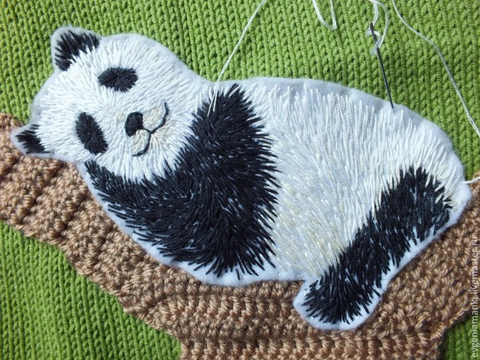 Преображаем вязаный джемпер очаровательной пандочкой: часть 2 Преображаем вязаный джемпер очаровательной пандочкой: часть 2