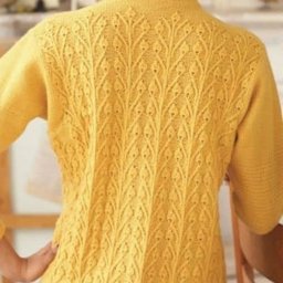 Солнечное настроение: джемпер спицами с классным узором