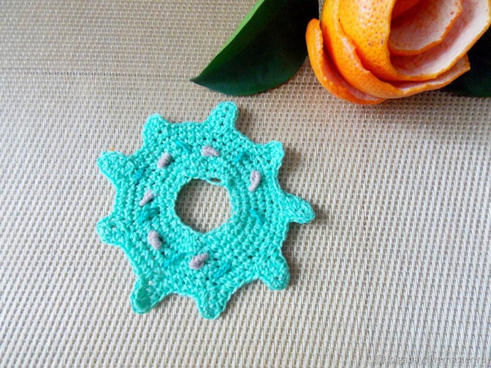 Вяжем пончики по рисункам