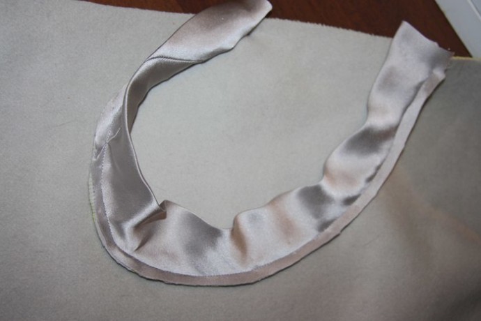 ​Карман в шве