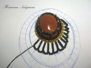 ​Мастер-класс по созданию кулона с бисерным кружевом сарагуро: часть 1