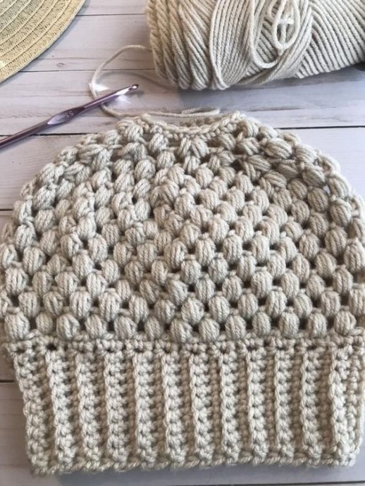 Интересный вариант шапочки: и сбоку бантик Интересный вариант шапочки: и сбоку бантик