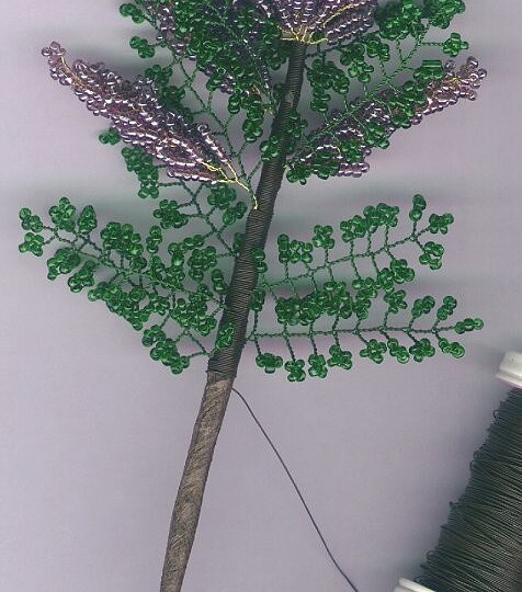 Композиция "Весенняя нежность" из бисера