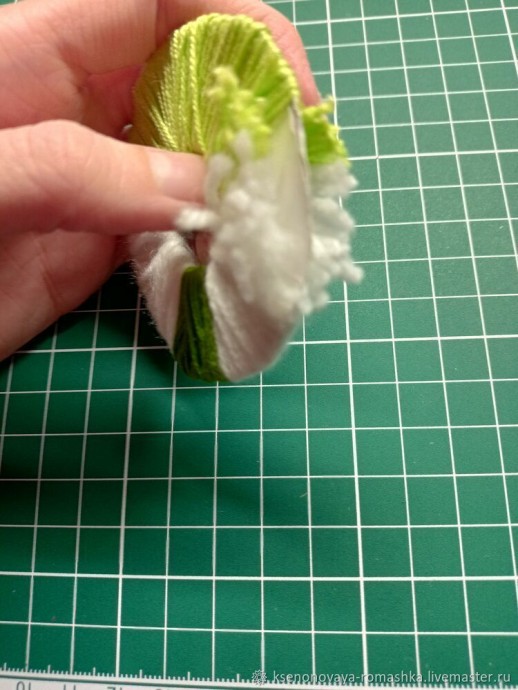 ​Как легко и просто сделать помпон