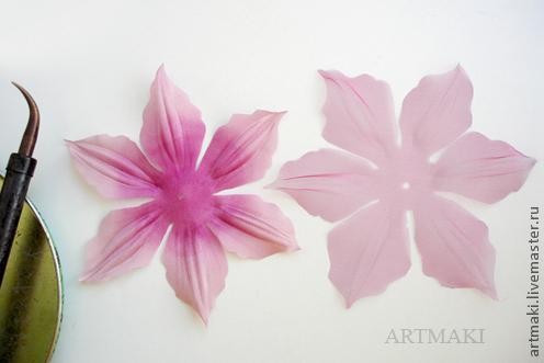 Создаем из ткани клематис