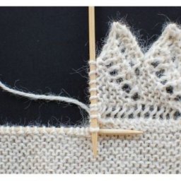 ​Как привязать кайму к вязаному изделию