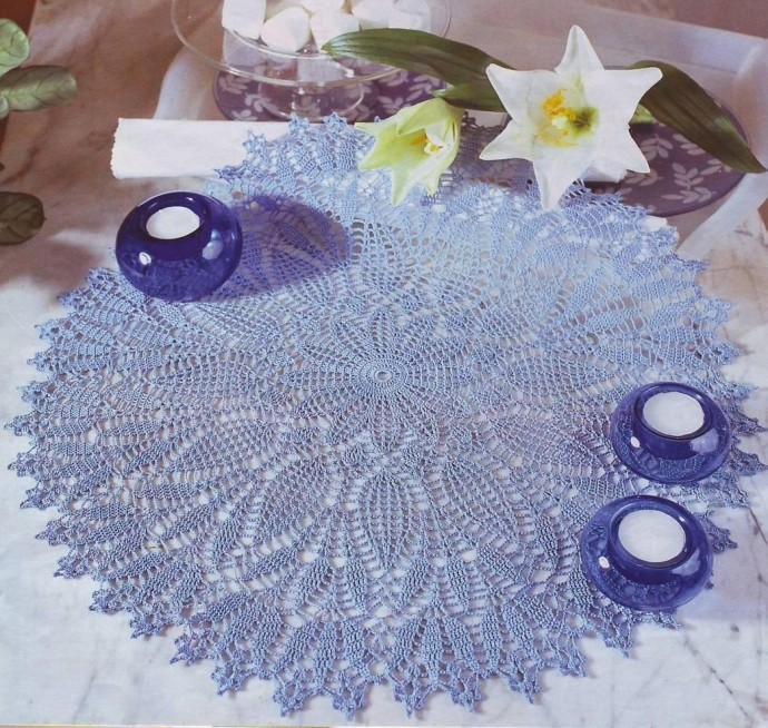 ​Большая цветочная салфетка