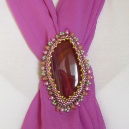 Обшиваем кабошон с рисунком: часть 2