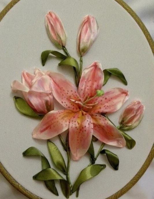 Невероятная вышивка лентами Невероятная вышивка лентами