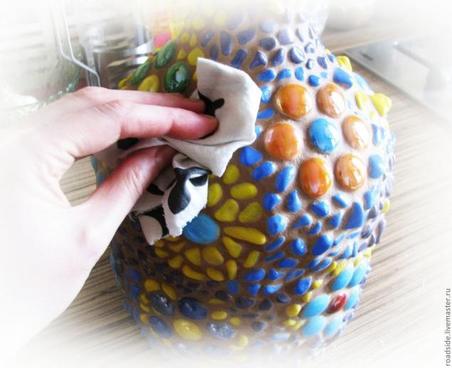 ​Мозаичное дерево: декорируем бутыль