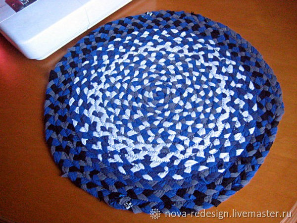 Создаем коврик для  кота