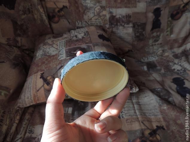 Делаем шкатулку из баночки от крема Делаем шкатулку из баночки от крема