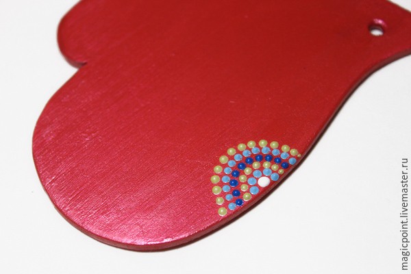 Мастер-класс по точечной росписи новогодних подвесок: часть 3