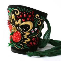 Создаем текстильный браслет с вышивкой по мотиву хохломской росписи: часть 1