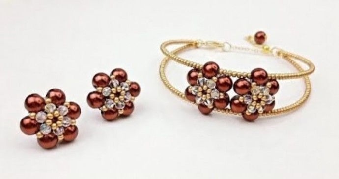 ​Цветочные элементы из бусин и бисера в украшениях: мастер-класс